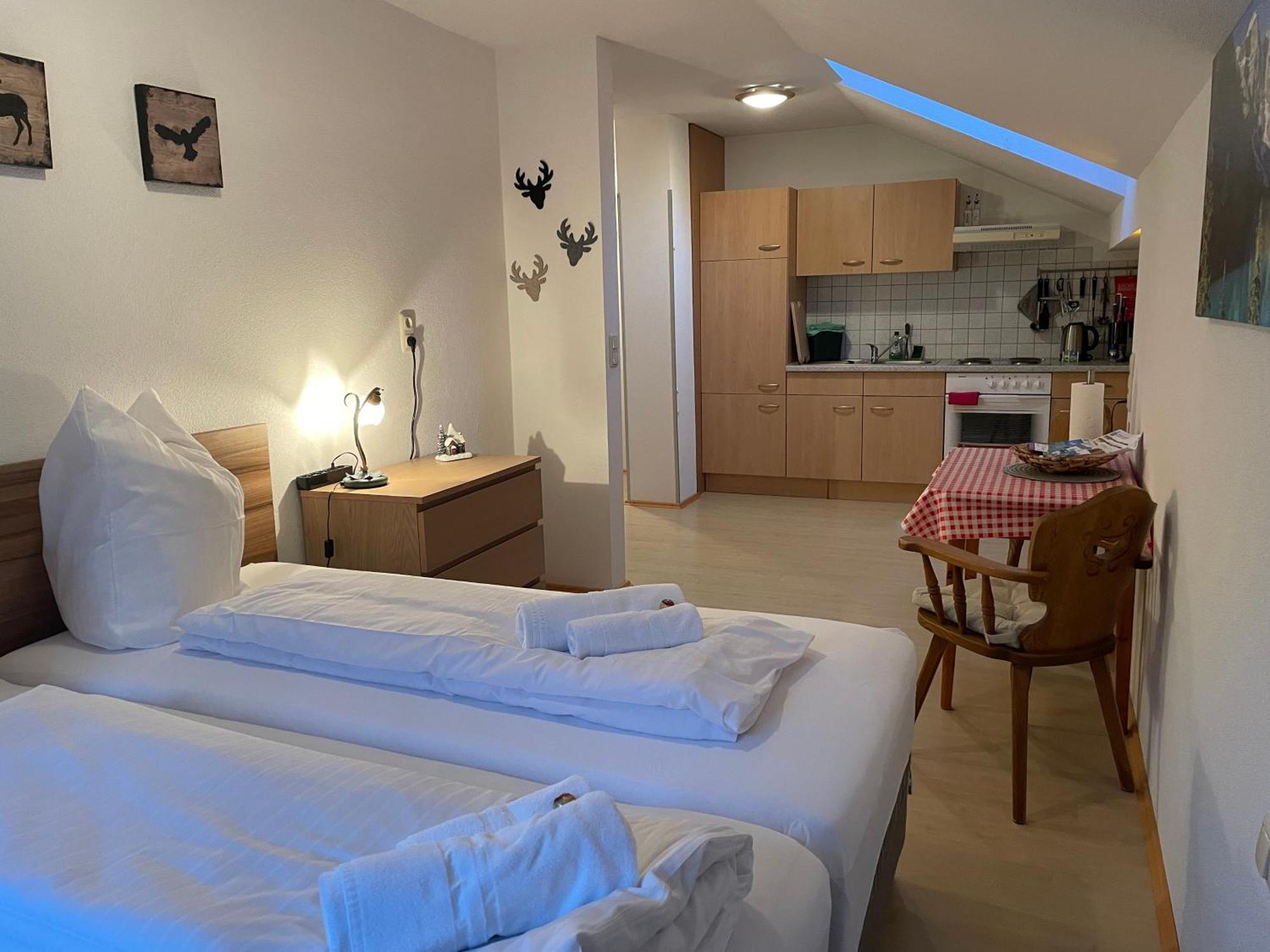 Appartments Krone Bichlbach Δωμάτιο φωτογραφία