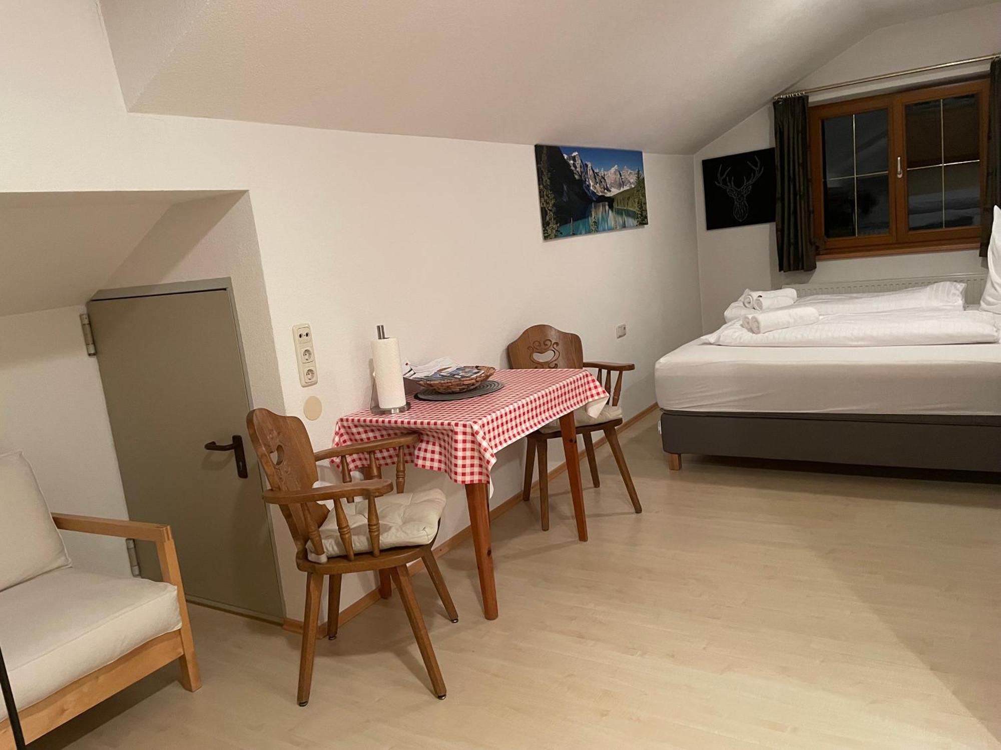Appartments Krone Bichlbach Δωμάτιο φωτογραφία